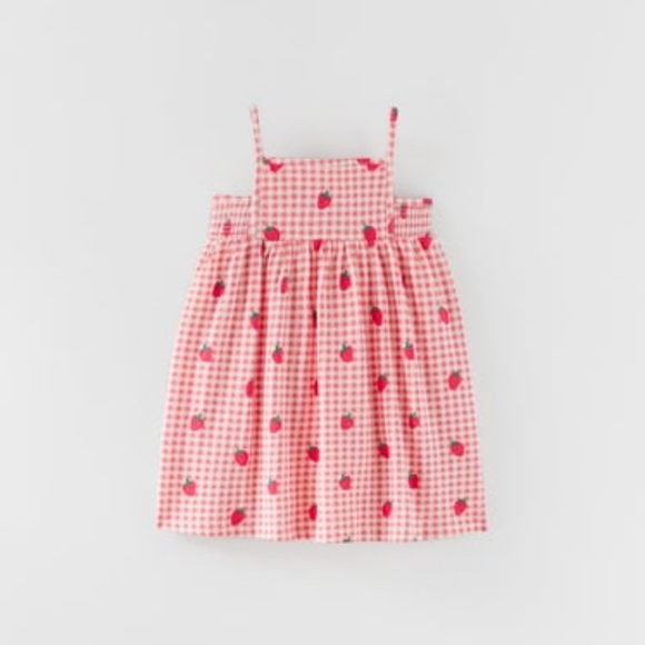 Zara strawberry dress - Picture 2 of 2
